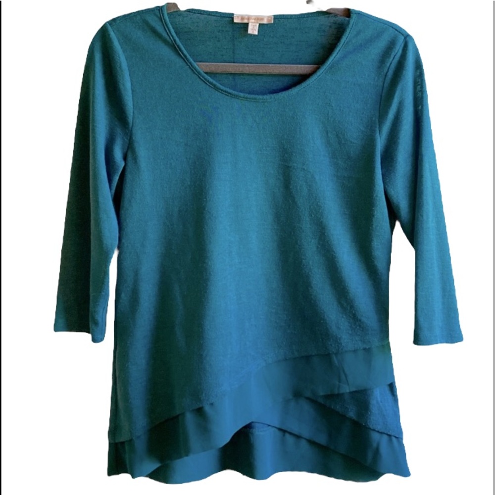 SALE Skies are Blue Tulip Hem Mixed Media Knit Blouse Sz S